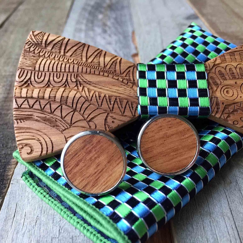 Men’s Wooden Bow Tie